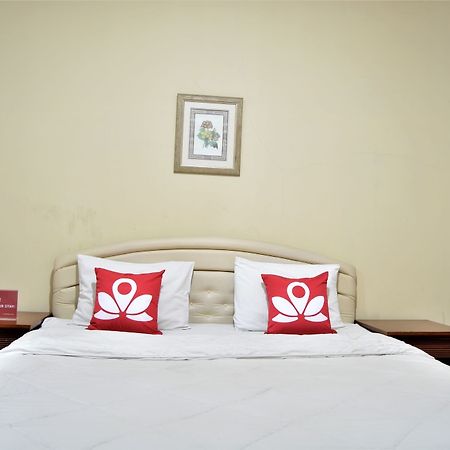 Zen Rooms Basic Cipanas Km.78 מראה חיצוני תמונה